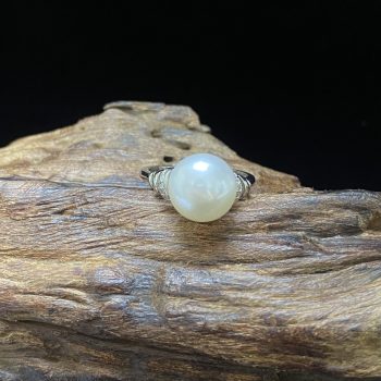 pearl ring