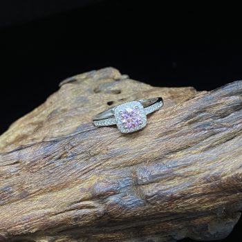 moissanite diamond ring