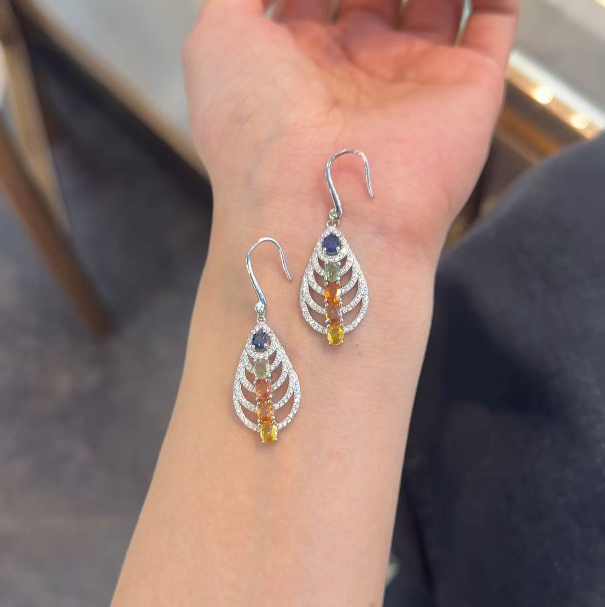 S925多宝蓝宝石耳坠